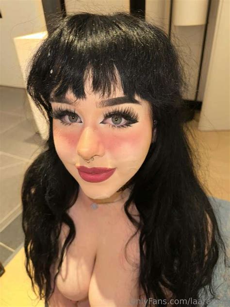 Preview 1 of Https://onlyfans.com/laararose Nude