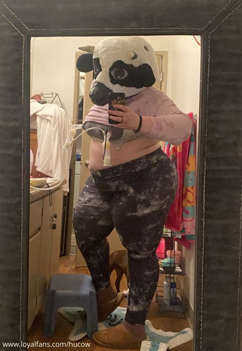 Preview 2 of Huscow Onlyfans Nude Pics