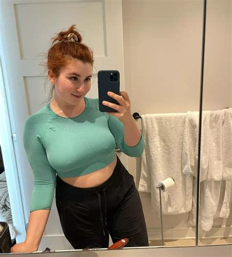 Preview 2 of Iola Moon Leaks Mega