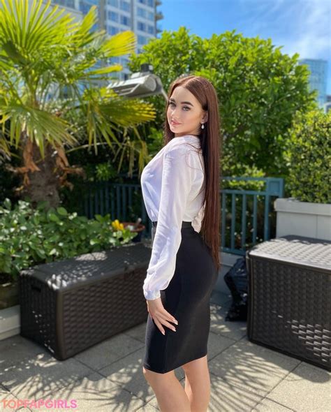 Preview 2 of Iryna Onlyfans Fansly Leaked