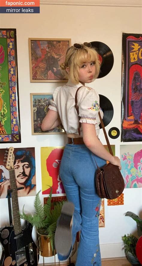 Preview 1 of Issy Telegram Coml Onlyfans