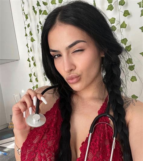 Preview 3 of Ivanadreams Onlyfans Leaked