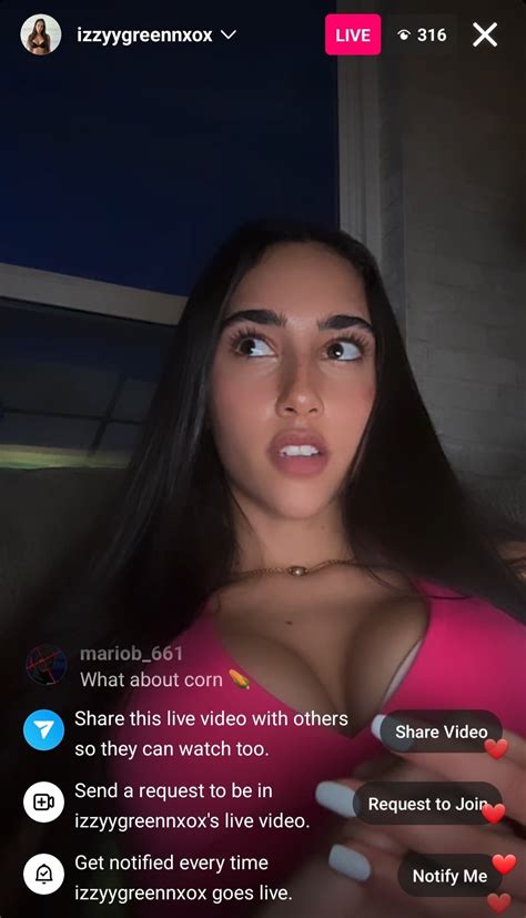 Preview 1 of Izzy Green Nsfw Onlyfans Leaks