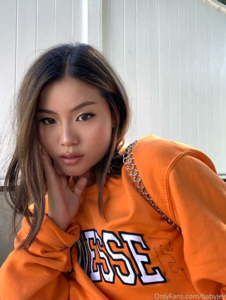 Preview 2 of Jezzi Onlyfans Mega Leaks