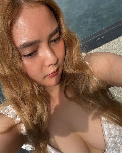 Preview 4 of Jjr Janejira Onlyfans Com