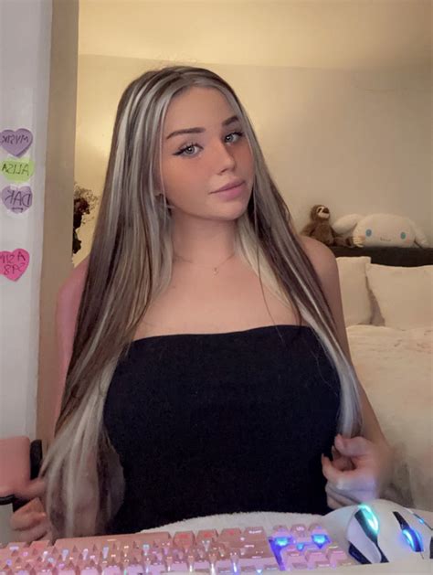 Preview 1 of Katikrems Onlyfans Full Leaked