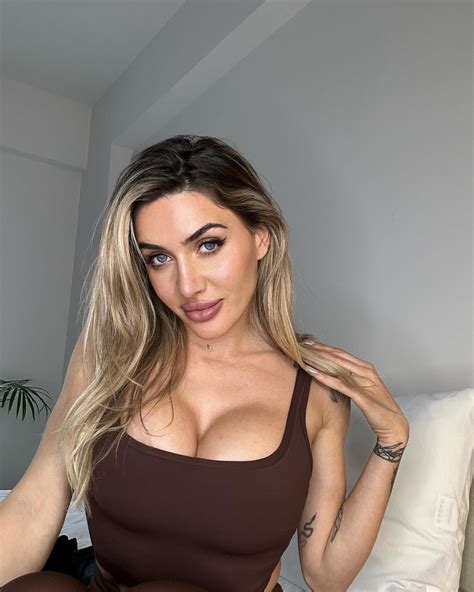 Preview 2 of Katrinasten Nude Fans Vault