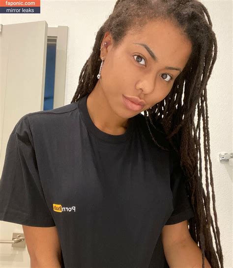 Preview 2 of Kira Noir Leaked Onlyfans Twitter Porm