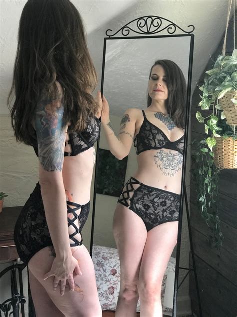 Preview 3 of Kitty Karlyle Onlyfans Leak