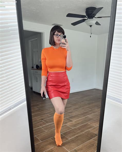 Preview 3 of Kurvy Kitty Onlyfans Pics Nude