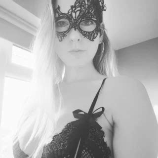 Preview 1 of Lady Masquerade Onlyfans Leaks Nudes