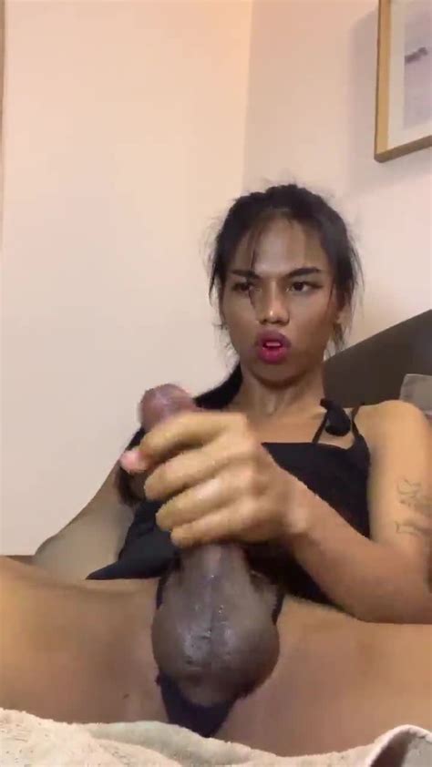 Ladyboy Benzy OnlyFans channel