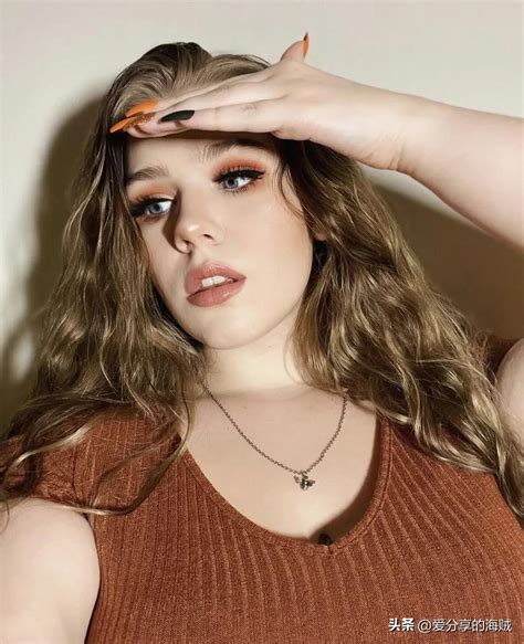 Preview 2 of Laney Hades Onlyfans Archive