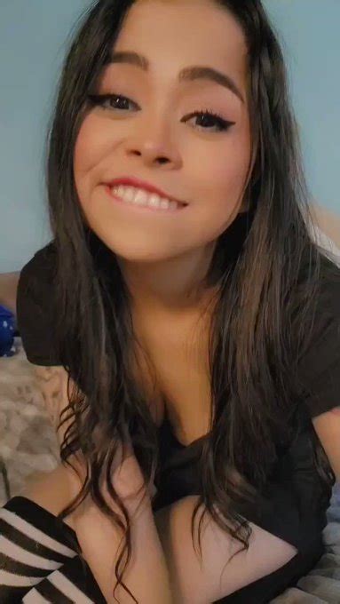 Preview 1 of Latinaqueencat Instagram Fans Leaked