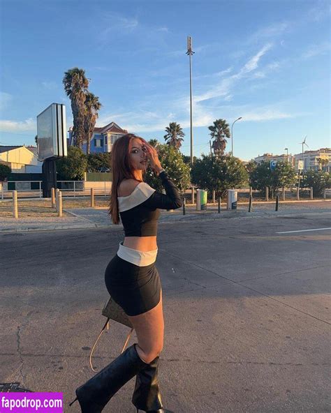 Preview 3 of Laurrgmzz Onlyfans Leaks Videos