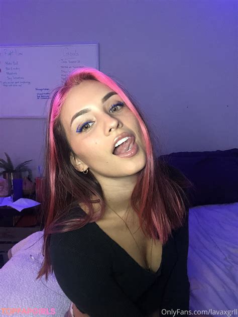 Preview 2 of Lavaxgrll Sex Onlyfans Nude