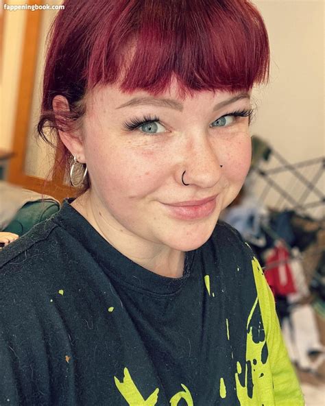 Layla Scarlett Nudes Leaks Onlyfans Telegram channel preview