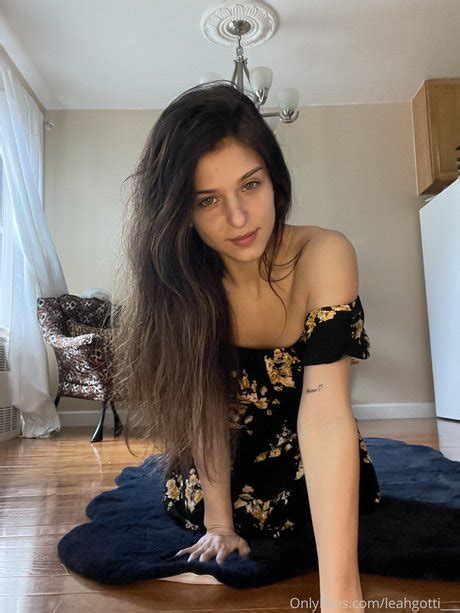 Preview 4 of Leah Gohtti Onlyfans Nude