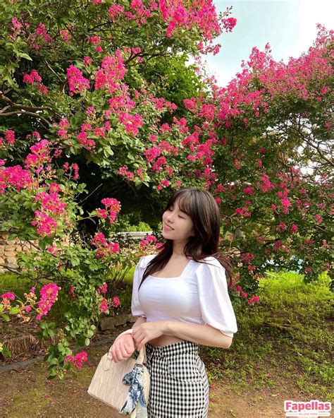 Preview 1 of Leehee Express Myung Ah Telegram Leaks Nude Photo
