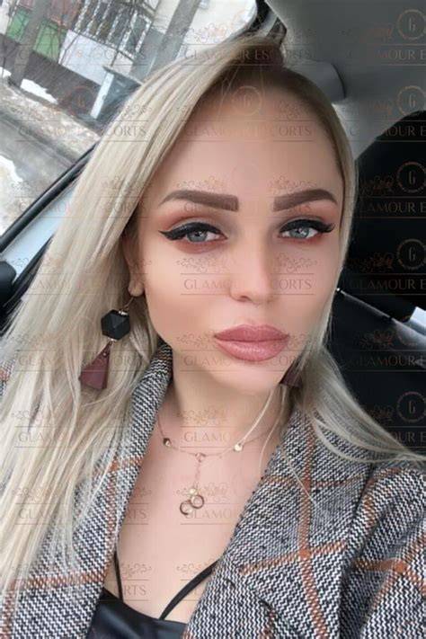 Leksy Fox OnlyFans channel