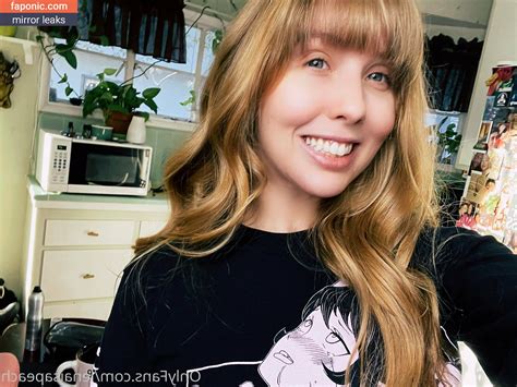 Preview 1 of Lena Onlyfans Leaks Photos