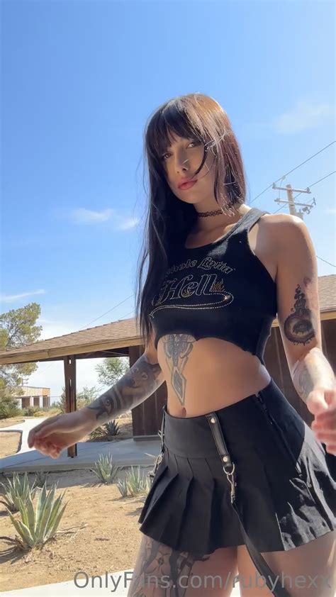Preview 1 of Lesbian Temptation Porn Come Onlyfans