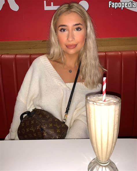Preview 2 of Lillian Philips Onlyfans Nude Photo Leaks