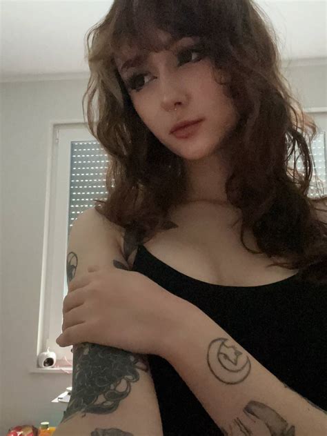 Preview 4 of Lilsarcasme Onlyfans Naked