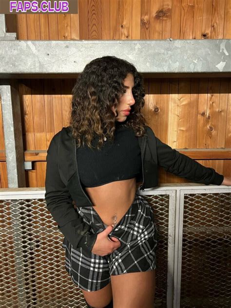 Preview 3 of Liora Seba Onlyfans Archive