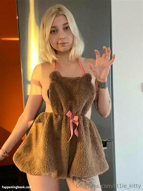Preview 2 of Lit1le_kitty Model Nudes