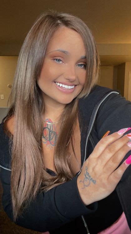 Livrenee7 Nude Pictures Telegram channel preview