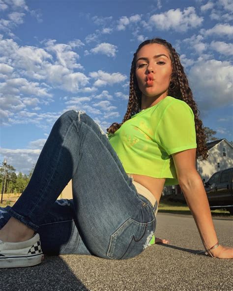 Preview 4 of Mackenzie Valdez Onlyfans Fans Pics
