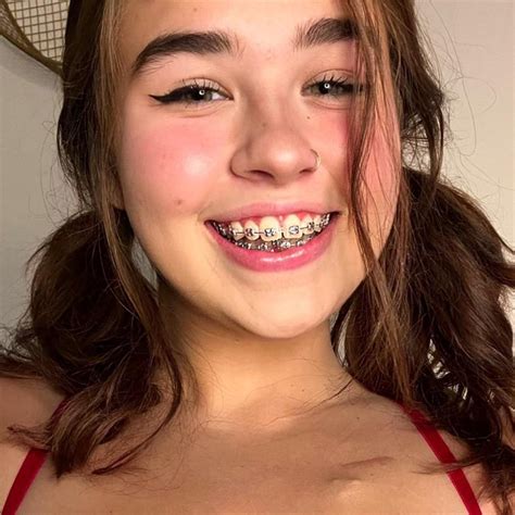 Maddiesplaywrld Videos Onlyfans Telegram channel preview
