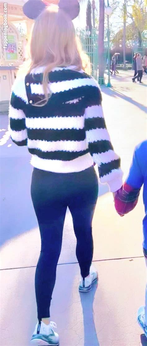 Preview 4 of Madisyn Shipman Nude Nudeex Onlyfans