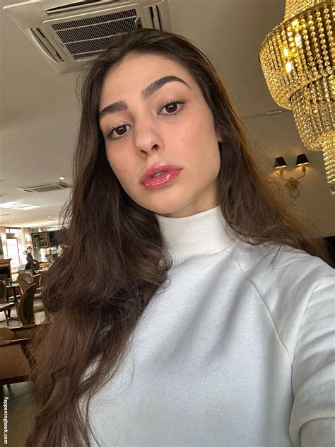 Maiaortegaa Nude Telegram Nude Leakes Telegram channel preview