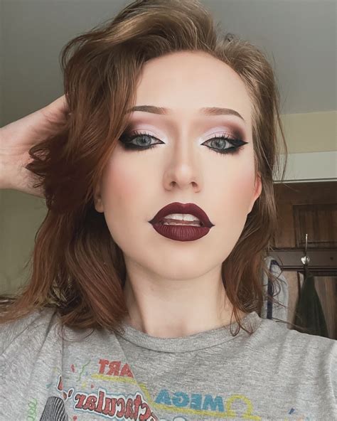 Preview 1 of Maisie Lynn Pack Onlyfans