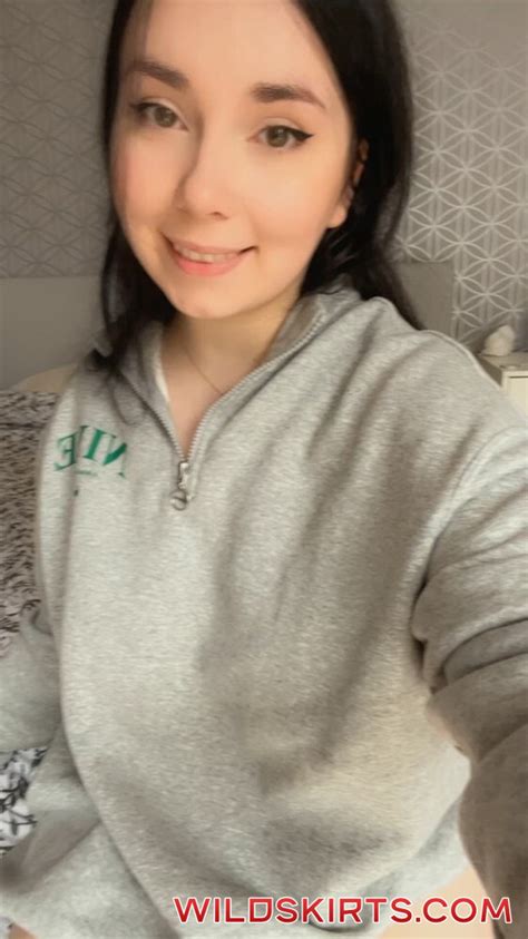 Maminikiiii Nude Instagram Leaked Telegram channel preview