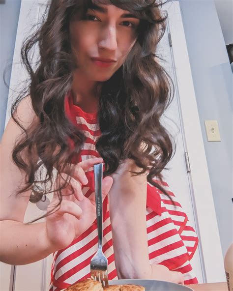 Maple dayes OnlyFans channel