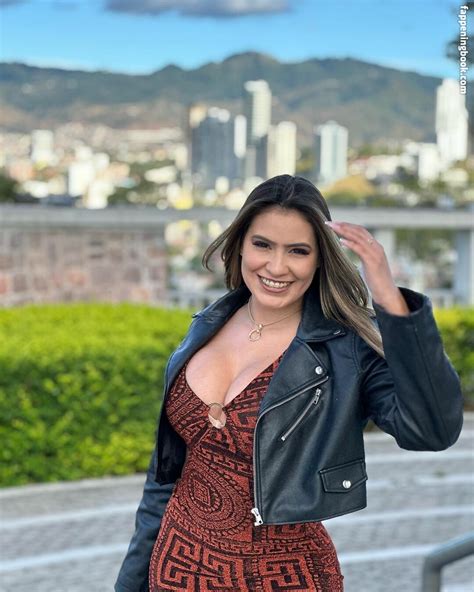 Preview 1 of Maria Alejandra Ttl Onlyfans Leaks Nudes