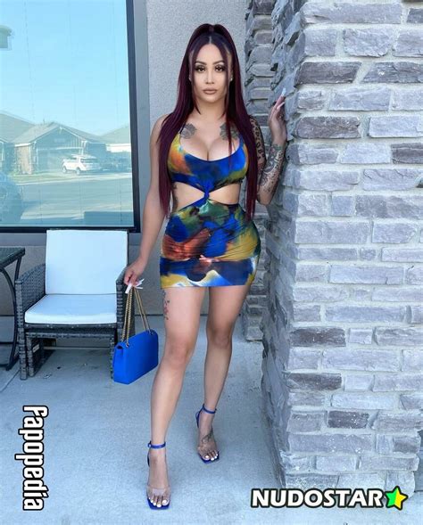 Preview 4 of Mariaestella_xo Onlyfans Videos Flash Nude