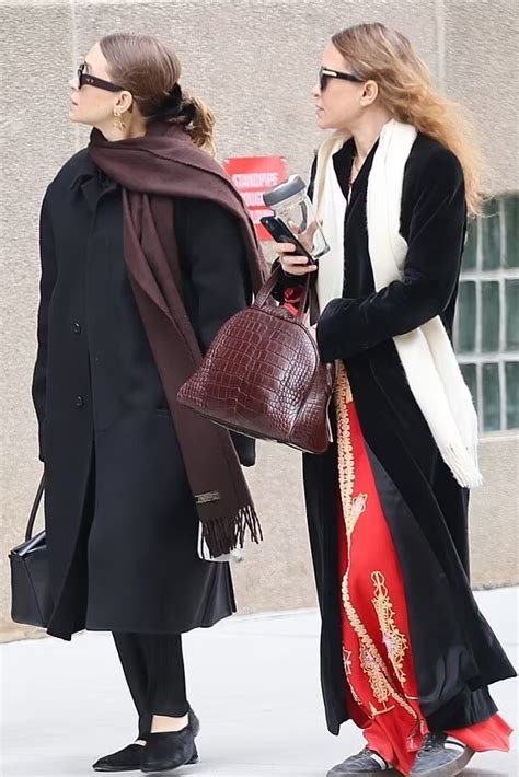 Preview 3 of Mary-kate Olsen Instagram Nude Leaked