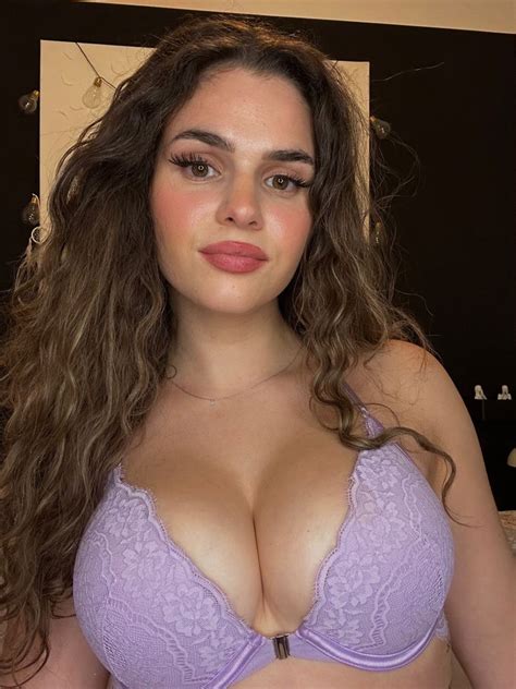 Preview 4 of Maryam Hot Onlyfas Com