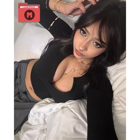 Preview 4 of Mediakitty Onlyfans Photos Nude