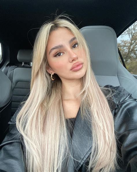 Merveyano OnlyFans channel