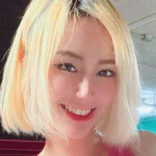 Preview 2 of Mewnii638 Naked Pics