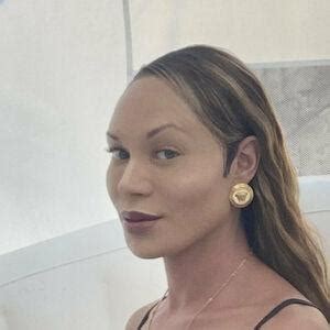 Mia Isabella Onlyfans Leaks Fansly Telegram channel preview