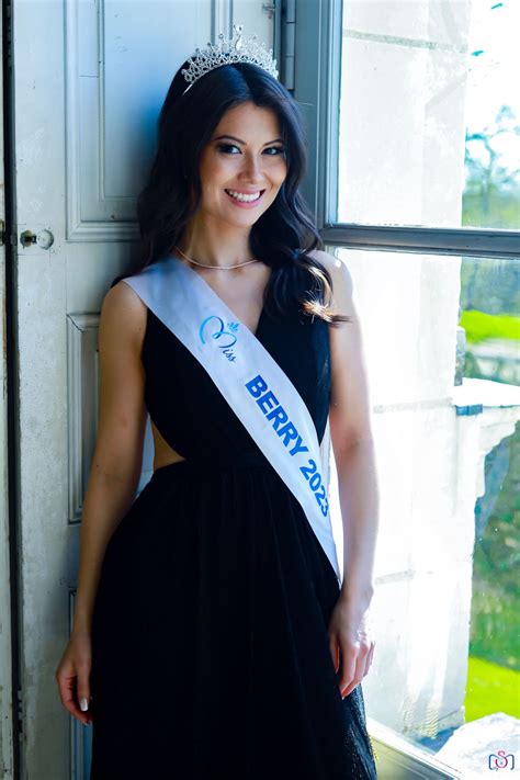 Miss Berry OnlyFans channel