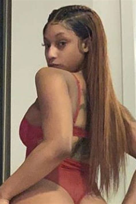Preview 3 of Mizz Twerksum Real Name Fans Exposed