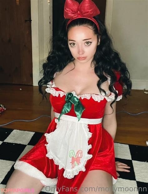 Preview 4 of Molly Moonn Nude Onlyfans Leam