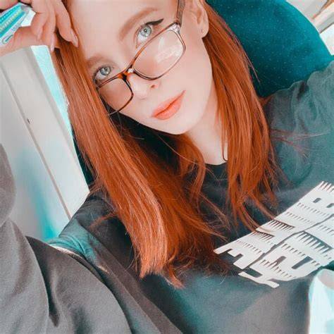 Mollyredwold OnlyFans channel